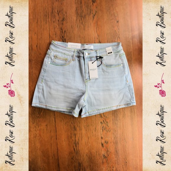 🌹 Judy Blue Rainbow Thread Mid Rise Shorts - Picture 8 of 11